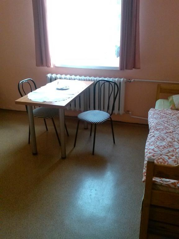 Pod Zielonym Kogutem Duszniki Zdroj Ruang foto